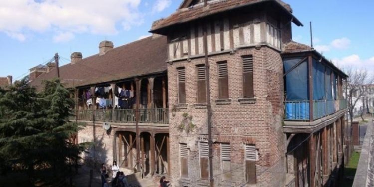 La situación de la Colonia Solá – Entrevista a Bárbara Rossen