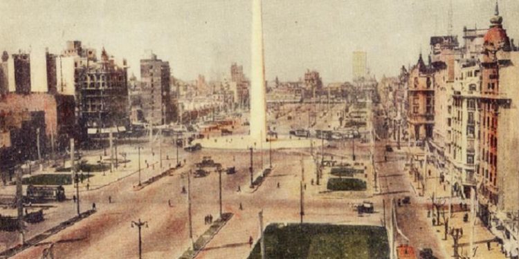 El archivo fotográfico de la Secretaría de Planeamiento de la Ciudad: Entrevista a Paula Lópéz Delfino
