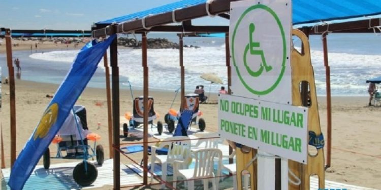 Adecuarán en los próximos días el acceso a la playa de discapacidad