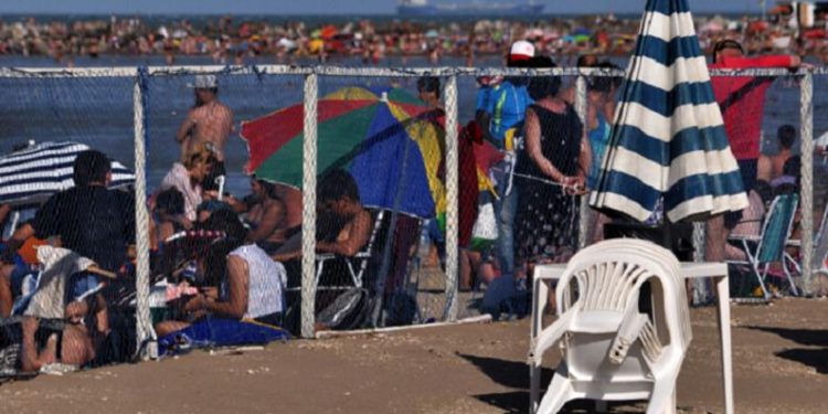 Grave denuncia de arquitectos por descontrol municipal de obras en espacios públicos