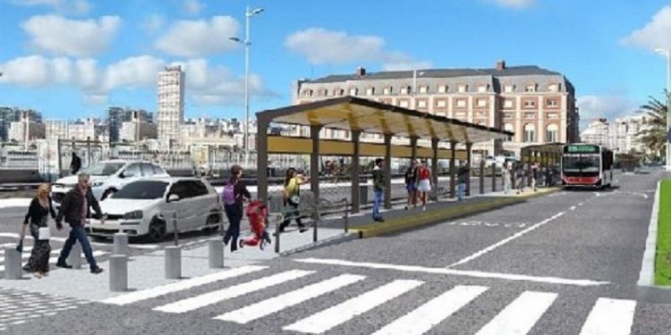 Simoni: “Todavía no hay fecha para implementar el Metrobus”