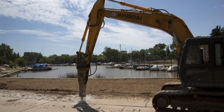 Empezaron las obras para convertir en parque público al puerto de San Isidro
