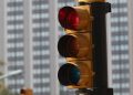 Los semáforos podrán adaptar sus tiempos al caudal del flujo vehicular