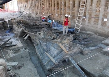 Desde un galeón del siglo XVIII a los restos de la casa de Rosas, otros hallazgos arqueológicos en la Ciudad