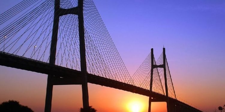 Fein solicitó en Buenos Aires la doble traza para el puente Rosario-Victoria