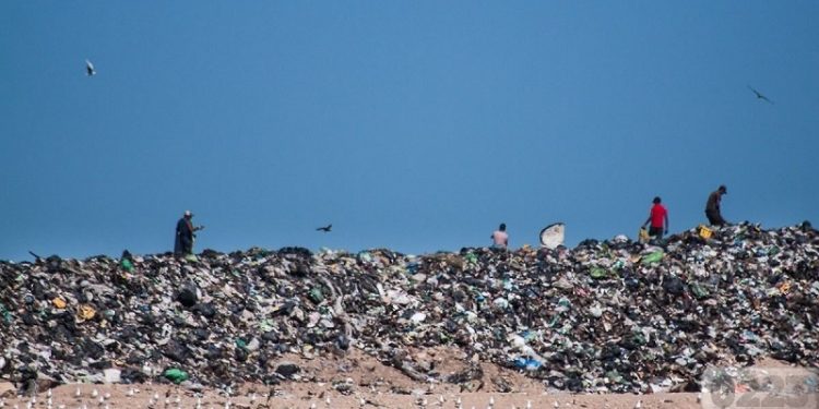Basural: extenderían contrato por otro mes con Tecsan, mientras definen el acuerdo con Ceamse