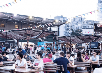 Habilitaron el primer food truck que podrá instalarse en uno de los barrios permitidos