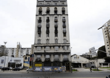 Casa Marconetti: el edificio que resiste la llegada del Metrobus al Sur