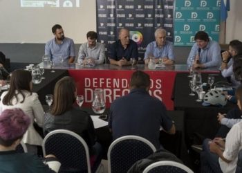 La Defensoría del Pueblo realizó una mesa de debate para analizar el uso de las bicicletas en la Ciudad