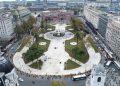 Con veredas más anchas y tras seis meses en obra, reabre este martes la Plaza de Mayo