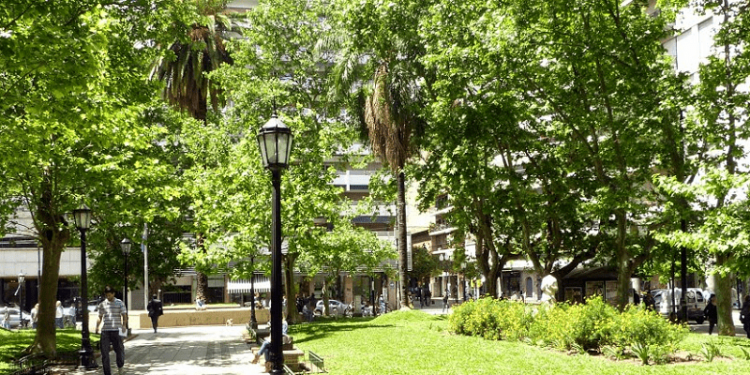 Se conocieron las ofertas para las obras de remodelación del Paseo del Siglo y plaza Pringles