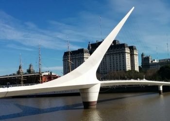 El Puente de la Mujer ya es “Monumento” de la Ciudad