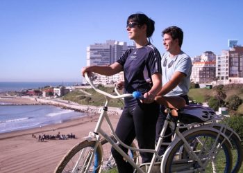 Iriart plantea la necesidad de políticas para fomentar el uso de la bicicleta