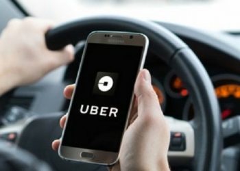 En plena polémica, el oficialismo presenta un proyecto para habilitar a Uber en Rosario