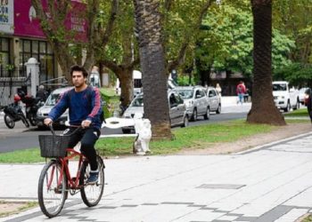 Con retoques, el municipio apoya la ciclovía de Oroño