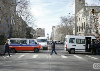 Masiva protesta de transportistas de personas con discapacidad: “Estamos cada vez peor”
