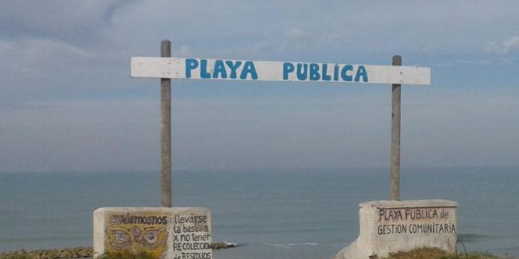 Playas públicas bajo amenaza de privatización