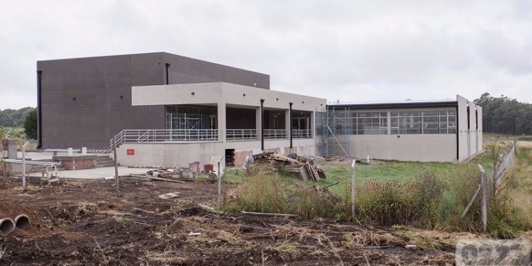 Complejo Educativo Tecnológico: cuatro empresas buscan personal y el municipio acelera su creación