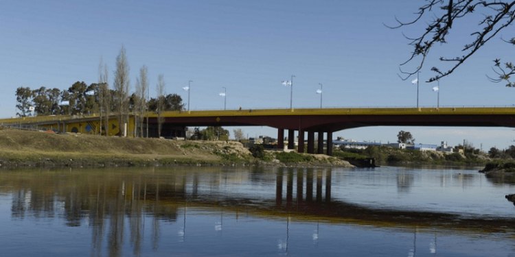 Este mediodía habilitan un nuevo cruce sobre el Riachuelo