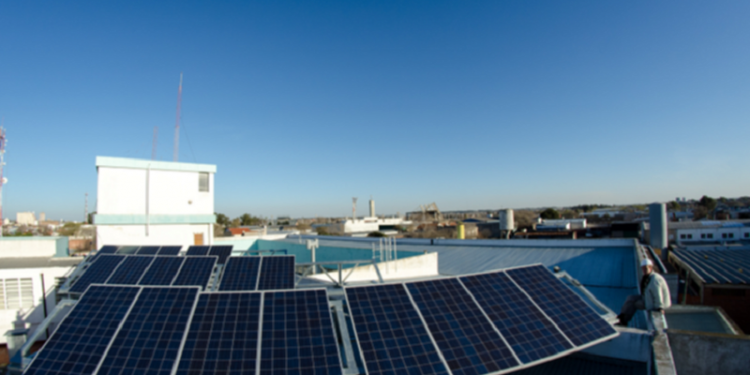 La Facultad de Ingeniería, el edificio que transforma la energía solar en electricidad
