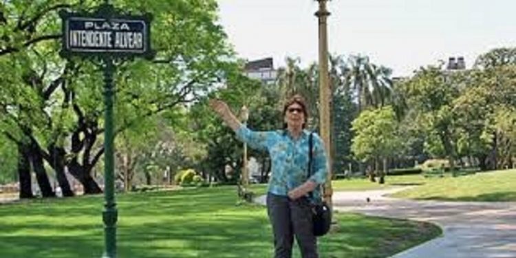 Presentación de libro sobre los Jardines de Recoleta – Entrevista a Sonia Berjman