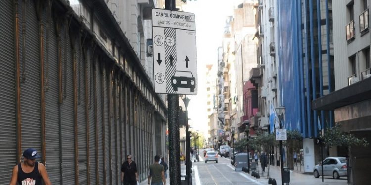 Desde este jueves, restringen la circulación de vehículos en la zona de Tribunales