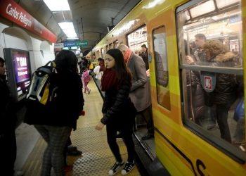 Puntualidad y estaciones inteligentes, las propuestas de franceses y alemanes para quedarse con el subte porteño