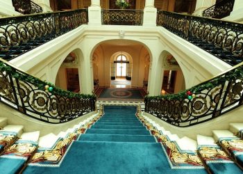 Los palacios Bosch y Alvear fueron declarados monumentos históricos