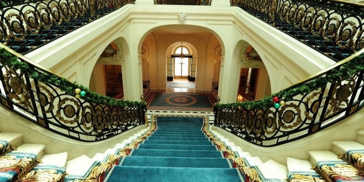 Los palacios Bosch y Alvear fueron declarados monumentos históricos