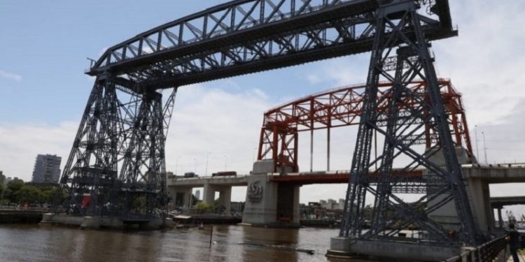 El transbordador de la Isla Maciel declarado patrimonio cultural para la UNESCO