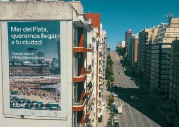 Taxistas de Mar del Plata en alerta ante la posible llegada de Uber a La Feliz