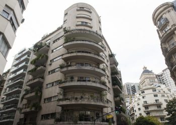 Los edificios racionalistas porteños, blancos y con reminiscencias náuticas, que admira el mundo