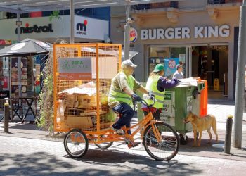 Por una Ciudad más limpia: Berazategui sumó bicicletas recicladoras