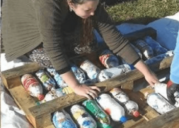 Eco-ladrillos: cómo reciclar residuos plásticos para utilizarlos en construcción sustentable