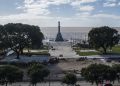 La estatua de Colón luce renovada y le hacen un paseo propio en la Costanera