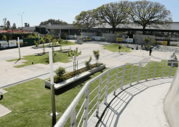 Buenos Aires, espacios verdes y cemento: un paisajismo que se expande sin plazas de autor