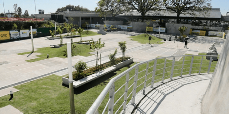 Buenos Aires, espacios verdes y cemento: un paisajismo que se expande sin plazas de autor