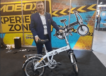 Air Computers se mete de lleno en el negocio de bicis, monopatines y motos eléctricas