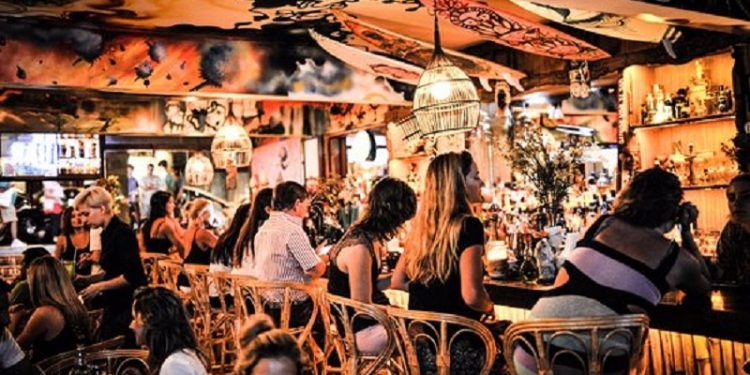 Ciudades 2030: La coctelería sostenible en Mar del Plata