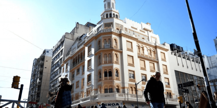 El hombre que levantó un palacio árabe en pleno centro marplatense