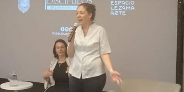 Muestra de filete porteño en Espacio Lezama Arte – Entrevista a Paula López Delfino