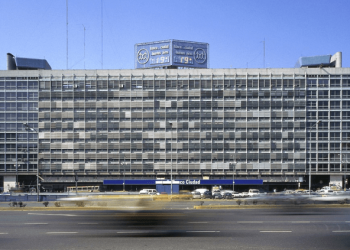 Se demora la obra en el Edificio del Plata y hay quejas por inseguridad y abandono