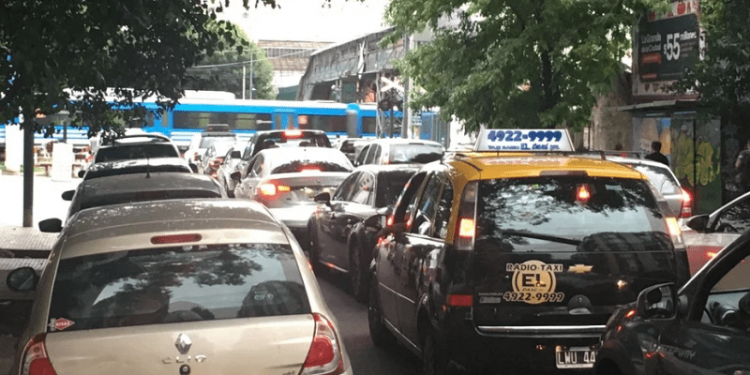 Del soterramiento al viaducto: estudian la solución para eliminar las barreras del tren Sarmiento en la Ciudad