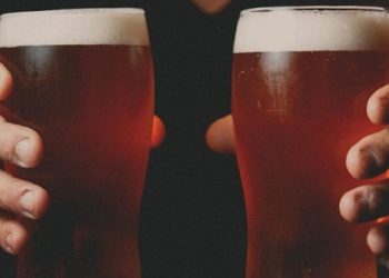 Buscan una solución para los residuos que genera la cerveza artesanal en Rosario