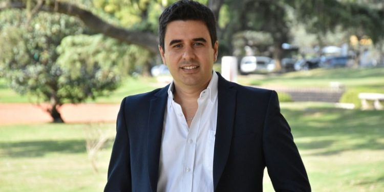 Promueven recuperar los ferrocarriles en Rosario – Entrevista a Eduardo Toniolli