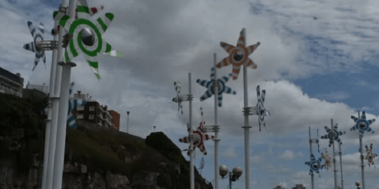 A casi un año y medio de su remoción, volvieron “Los Molinos de América”