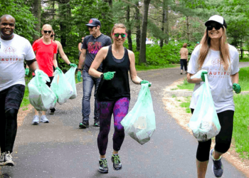 ¿Te animas al ‘plogging’? Conoce la nueva tendencia deportiva que promueve el cuidado del medio ambiente