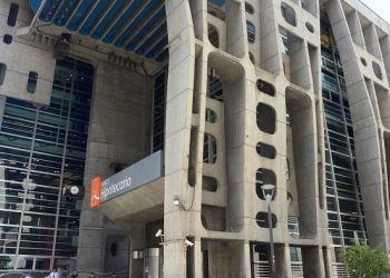 De paseo por la calle Reconquista: un abanico de formas de impresionar