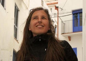 Intervención lumínica en la Plaza Houssay de Buenos Aires – Entrevista a Verónica Gilotaux