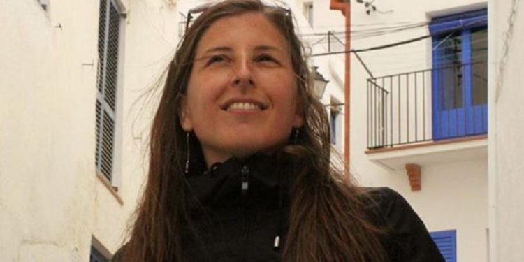 Intervención lumínica en la Plaza Houssay de Buenos Aires – Entrevista a Verónica Gilotaux